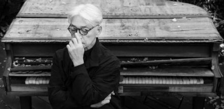 Ryuichi Sakamoto vedere il suono, sentire il tempo.